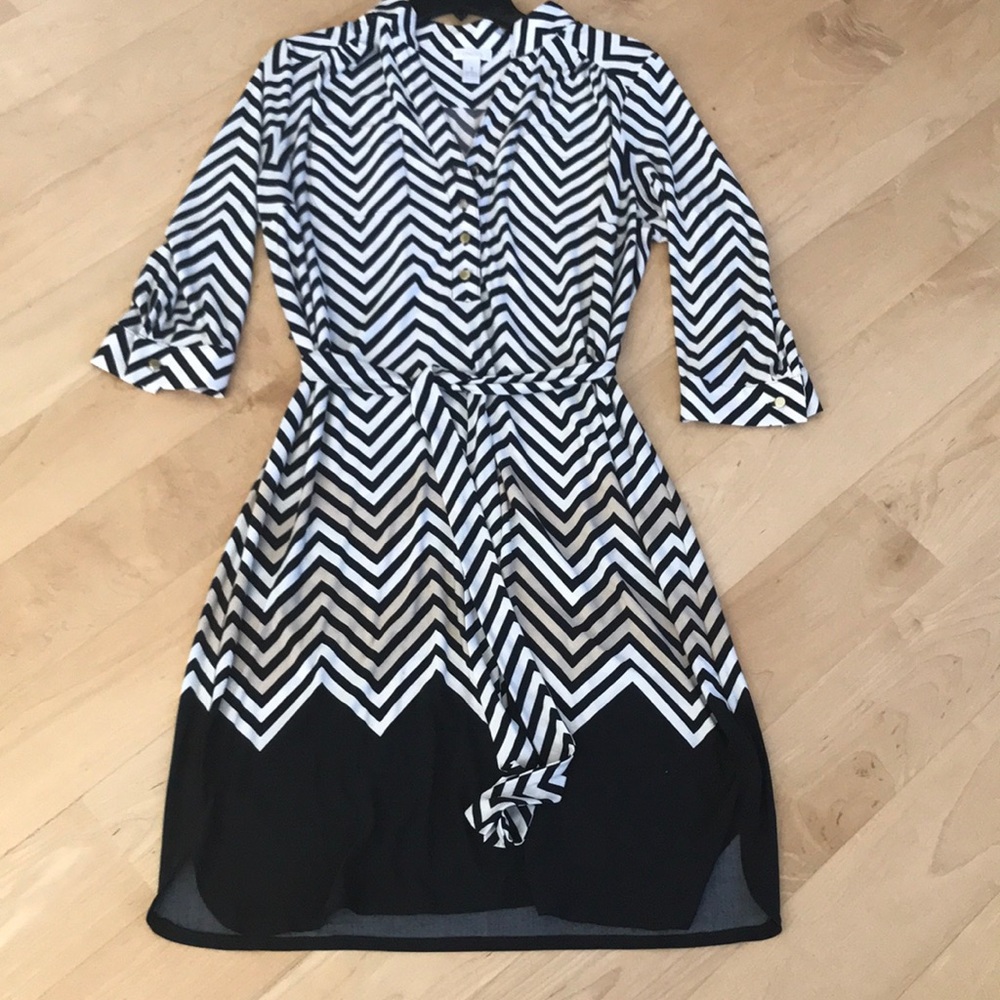 Chico’s size 1, fits 6-8